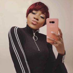 European Beauty Black Fashion Bob Head (Color: Wine Red)